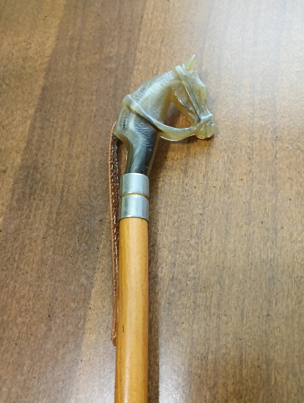 Vintage Long Horse Head Wood Shoehorn (19"L)